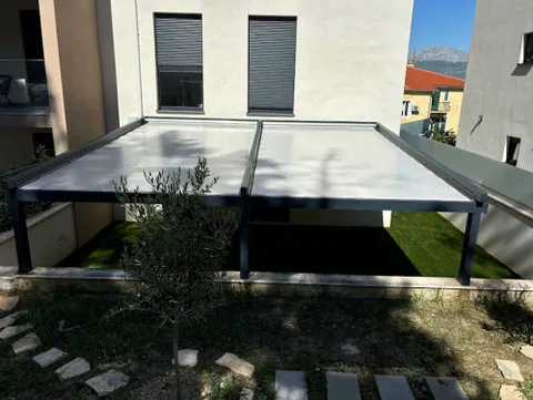 Split, Marjan - Trosoban stan s vrtom 112 m2
