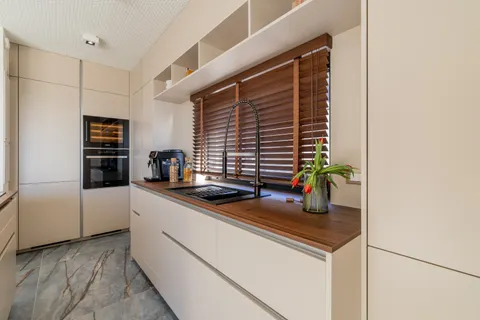 Split, Kaštel Lukšić - Luksuzni Penthouse 110 m2 s terasom