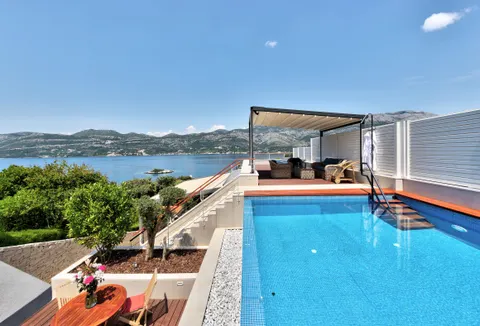 Korčula - Moderne dizajnerske vile s pogledom na more