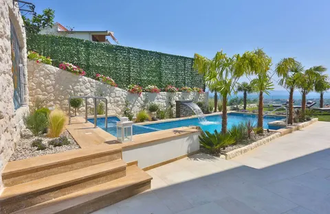 Split, Kučine - Luksuzna vila 700 m2