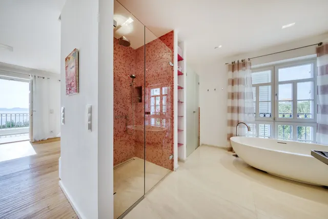 Zadar - Luksuzna vila prvi red uz more 210 m2