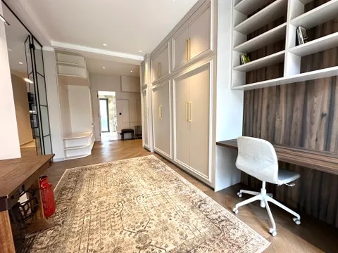 Zagreb, Šalata - Moderan četverosoban stan 130 m2, Najam