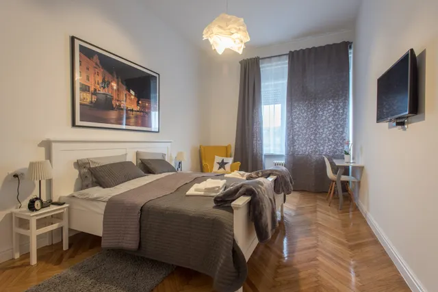 Zagreb, Draškovićeva- Luksuzan šesterosoban penthouse 218m2