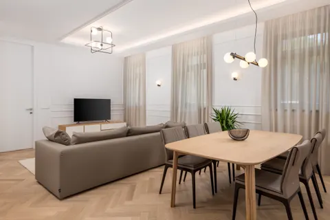 Opatija, Centar - Luksuzan stan u vili na jedinstvenoj lokaciji, 91 m2