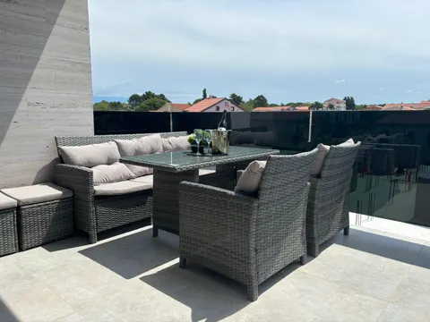 Zadar, Privlaka - Moderan penthouse u blizni mora