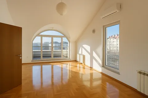 Zagreb, Malešnica - Poslovni/stambeni prostor 110 m2 najam