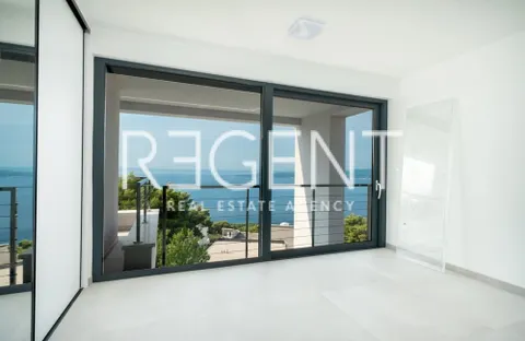 Makarska, Brela - Luksuzna vila s pogledom na more 268 m2