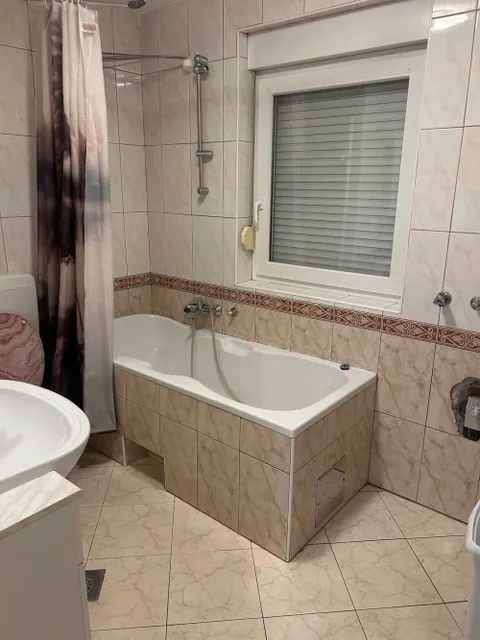 Zagreb, Remete - Dvosoban stan 56 m2 najam