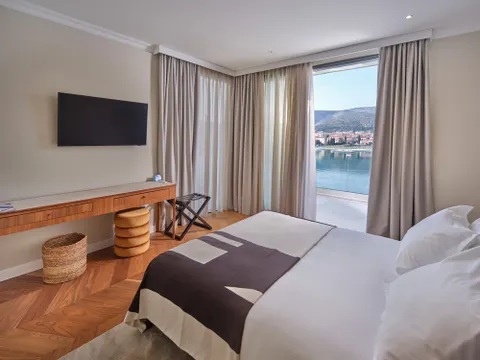 Trogir - Moderna villa B s pogledom na more 341 m2