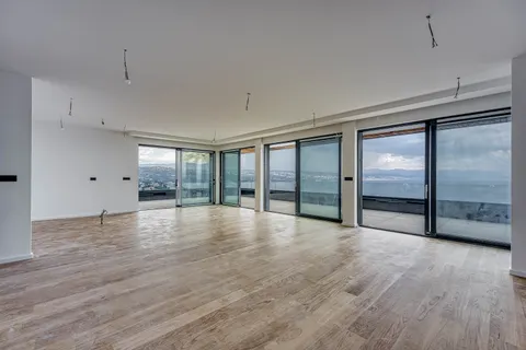 Kvarner, Opatija - Luksuzan penthouse s bazenom, novogradnja 275 m2