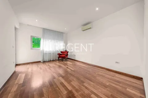 Zagreb, Šestine - Luksuzna kuća s bazenom 400 m2