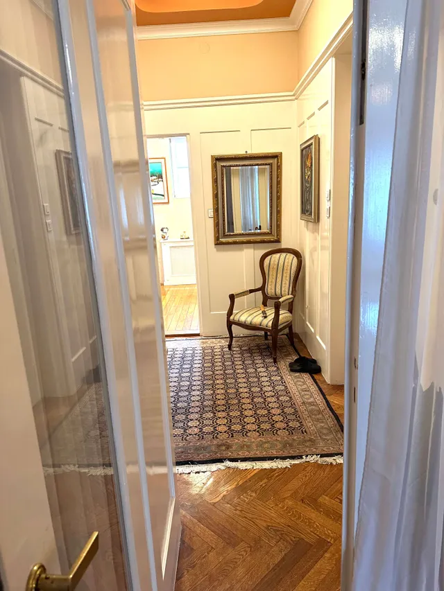 Zagreb, Centar – Građanski stan 244 m2 NOVA CIJENA