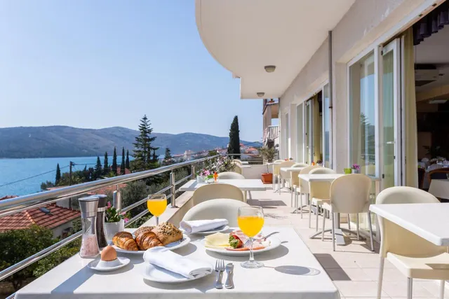 Trogir – Elegantan hotel s pogledom na more