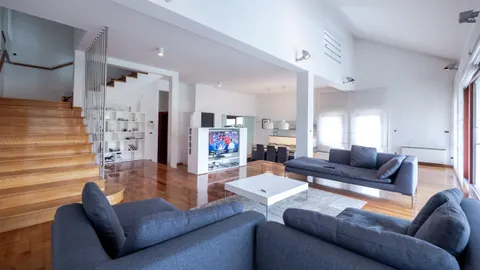 Zagreb, Pantovčak – Prekrasna vila s bazenom na atraktivnoj lokaciji 400 m2