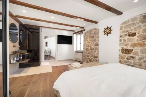 Istra, Rovinj - Jedinstven stan u samom srcu grada 100 m2