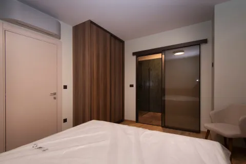 Split, Strožanac - Dvosoban stan s krovnom terasom i lođom 86,38 m²