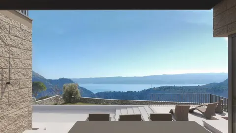 Omiš - Moderna vila u izgradnji 154 m2