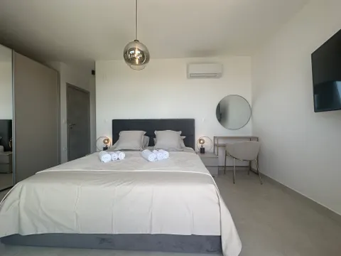 Split, Kaštela - Luksuzna Vila 188 m2 s pogledom na more