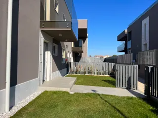 Poreč, Vranići - Četverosoban stan na katu s krovnom terasom 162,62 m2