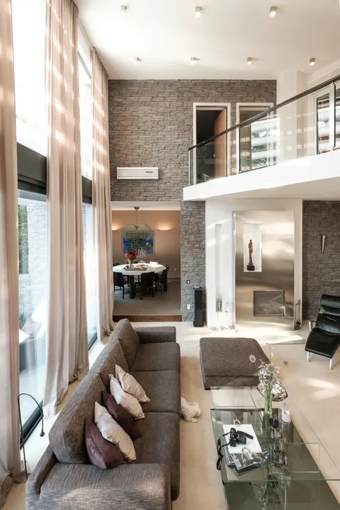 Zagreb, Gramača - Prestižna vila na odličnoj lokaciji 780 m2