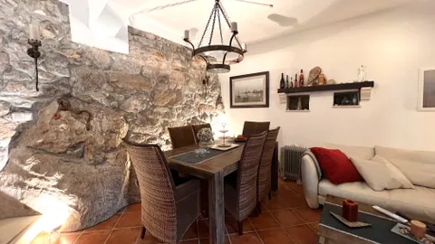 Korčula - Prekrasna dvojna kamena kuća 335 m2