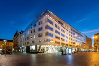 Zagreb, Ban centar – Dvosoban stan 81,53 m2