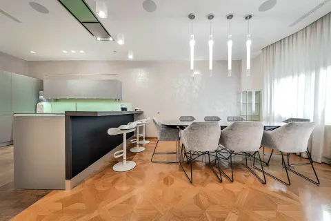 Zagreb, Gajeva - Luksuzan četverosoban stan 170 m2