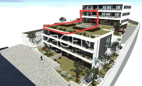 Split, Podstrana - Luksuzan dvoetažni stan prvi red uz more, 200 m2