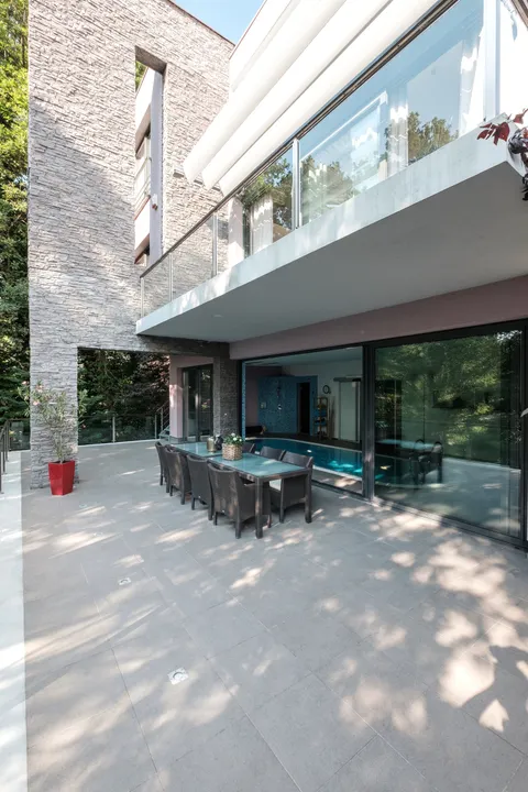 Zagreb, Gramača - Prestižna vila na odličnoj lokaciji 780 m2