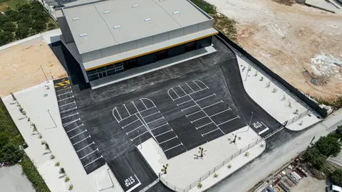 Trogir, Plano - Trgovačko-prodajno skladište 1600 m2