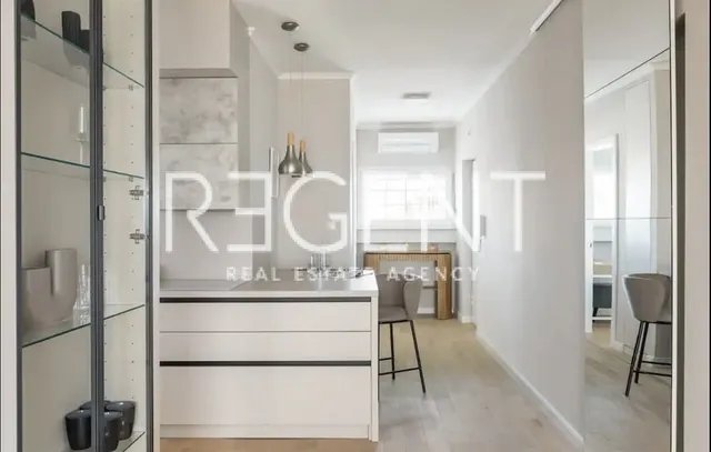 Split, Spinut - Penthouse za dugoročan najam 78 m2