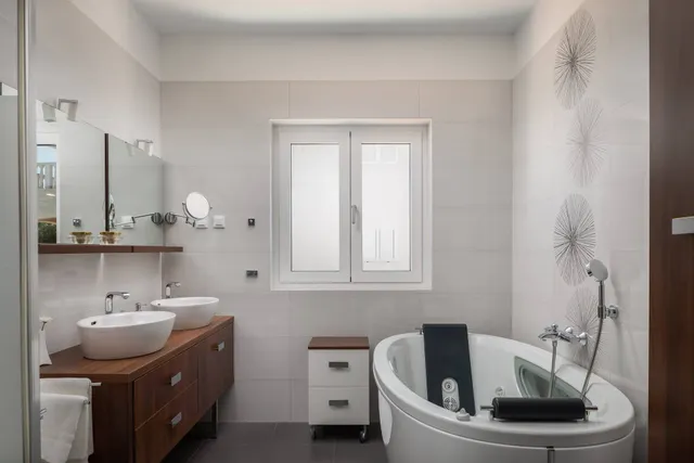 Šibenik - Prekrasna luksuzna vila uz more 1000 m2
