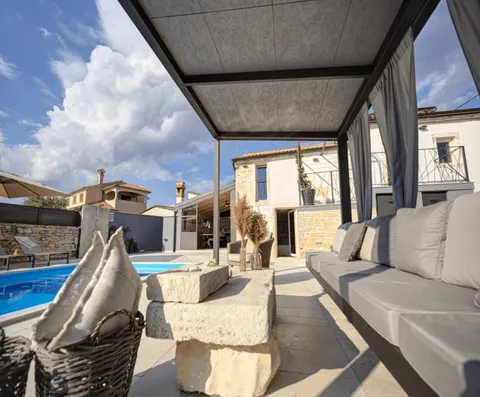 Istra, Poreč – Predivna kamena vila