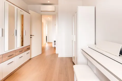 Zagreb, VMD Heinzleova – Četverosoban penthouse 128 m² s loggiom