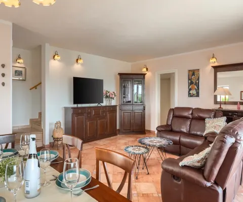 Istra, Poreč – Moderna vila s bazenom 240 m2
