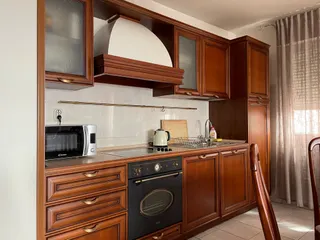 Split, Žnjan - Dvosobni stan sa loggiom i pogledom na more 100 m2