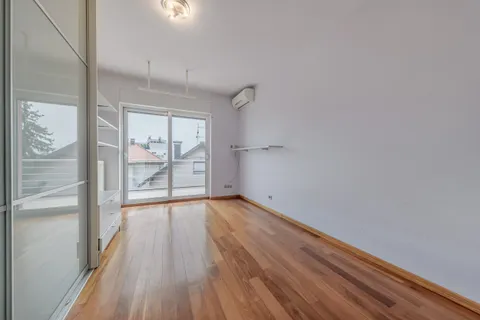 Zagreb, Lašćina - Obiteljska kuća na vrhunskoj lokaciji 440 m2
