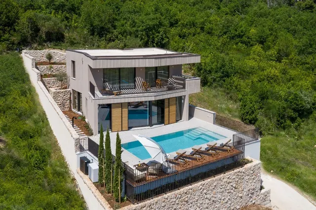 Dubrovnik - Elegantna vila suvremenog dizajna 394 m2