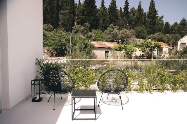 Korčula, Žrnovo - Luksuzna obiteljska vila s prekrasnim pogledom 360 m2