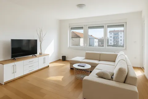 Velika Gorica , Centar - Moderan trosoban stan 78 m2