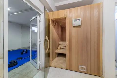 Zagreb, Lašćina - Obiteljska kuća na vrhunskoj lokaciji 440 m2
