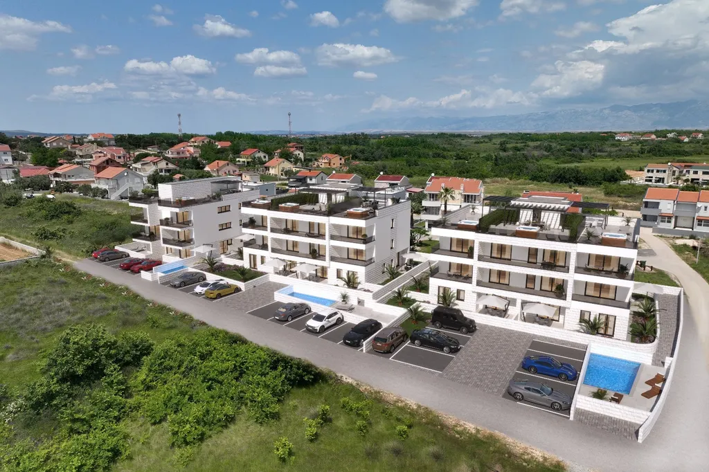 Zadar, Privlaka - Luksuzno naselje od tri stambene vile 70 m od mora
