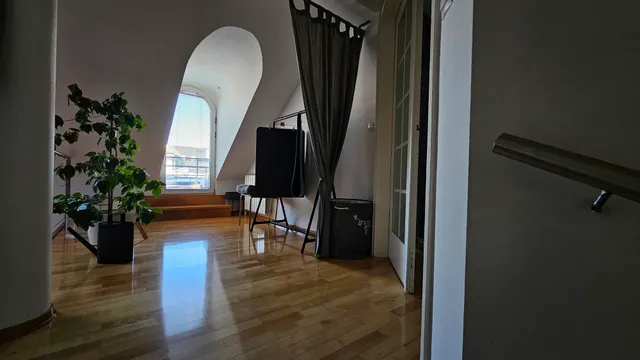 Zagreb, Trešnjevka - moderan troetažan stan 186 m2