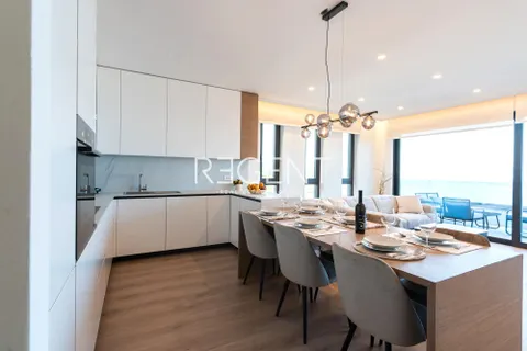 Opatija – Moderan trosoban stan s pogledom na more 128,52 m2