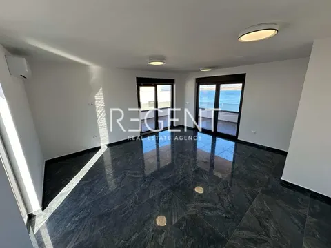 Zadar, Vir - Luksuzni penthouse 50m od mora 136 m2