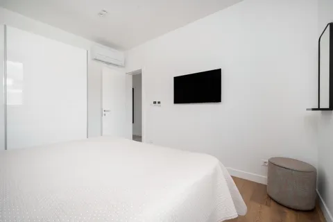 Split, Kaštel Lukšić - Moderan dvosoban stan 80 m2 DUGOROČAN NAJAM