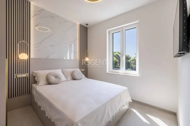 Split, Bačvice – luksuzni dvosobni stan 64m2 najam