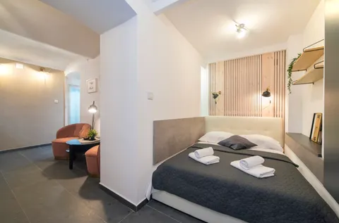 Zagreb, Cvjetni trg - Dvosoban stan 41 m2