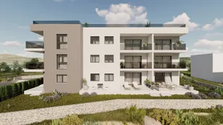 Trogir, Čiovo – Penthouse s pogledom na more 80 m2 novogradnja