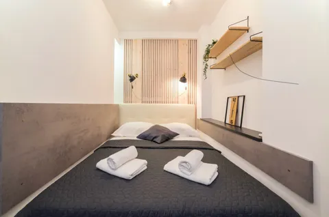 Zagreb, Cvjetni trg - Dvosoban stan 41 m2